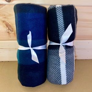 2 Old Navy Performance Fleece Blanket (NWT)